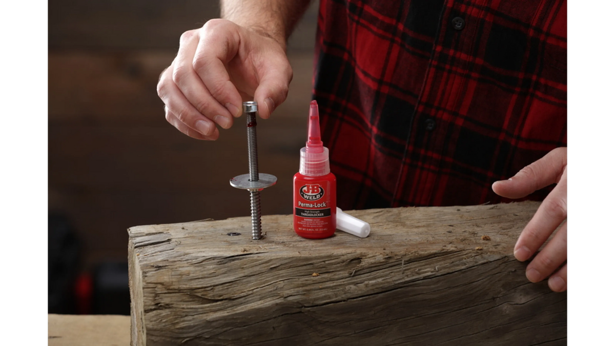 JB Weld Perma-Lock Threadlocker High Red 13ml