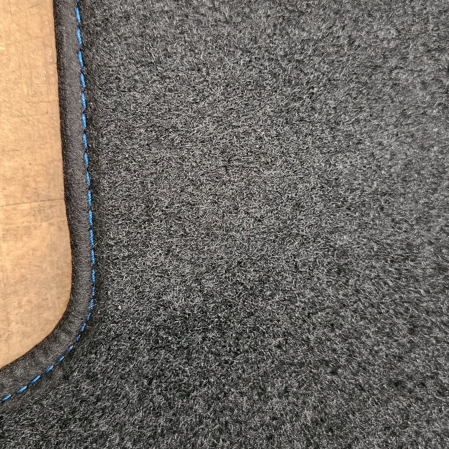 Shevron Dash Mat FORD RANGER NEXT GEN 5/2022-2024 XL XLT XLS DMB1650 Black + Blue Stitching